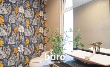 HERMOSA CASA EN ALQUILER A PASOS DASSO FRENTE AL PARQUE ROOSEVELT EN SAN ISIDRO