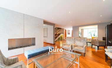 HERMOSA CASA EN ALQUILER CON JARDIN FRENTE AL PARQUE ROSEVELT EN SAN ISIDRO