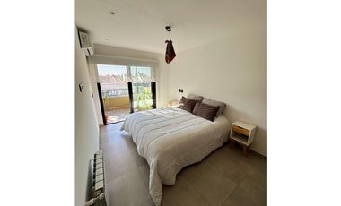 Realty Plus alquila hermoso duplex en barrio Bombal