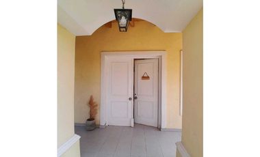 Vendemos Casa en Vistalba con Parque,Pileta y Quincho