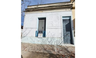CASA ANTIGUA EN VENTA