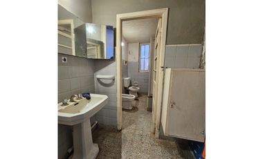 CASA ANTIGUA EN VENTA