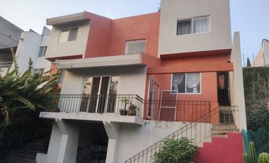 CASA EN RENTA AMUEBLADA CERCA DE AV. COMPOSITORES