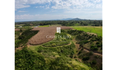 Venta de lote para parcelar en Cerritos