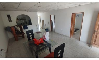 ¡Oportunidad! Lote comercial con casa en Vista Hermosa -G-40