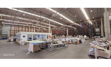 Arriendo Bodega Autopista Medellín 8.457 M2