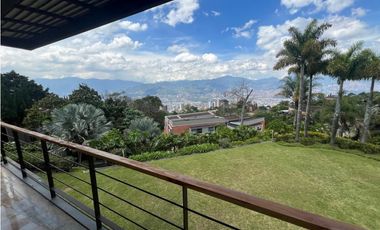 Venta hermosa casa en el Poblado, cerca al Tesoro