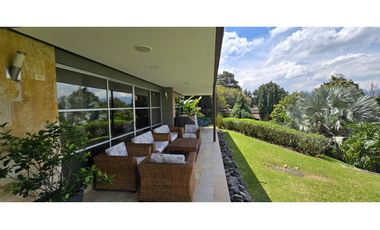 Venta hermosa casa en el Poblado, cerca al Tesoro