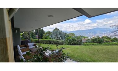 Venta hermosa casa en el Poblado, cerca al Tesoro