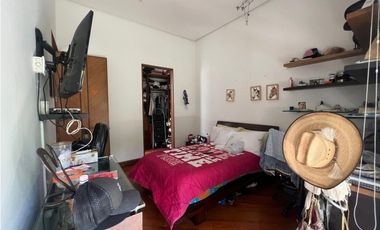 Venta hermosa casa en el Poblado, cerca al Tesoro