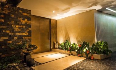Venta de moderna casa domotizada, full acabados. El Poblado