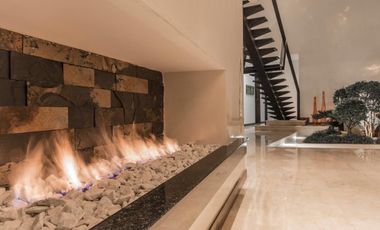 Venta de moderna casa domotizada, full acabados. El Poblado