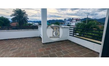 CASA CAMPESTRE EN ARRIENDO SECTOR CUBARRITO YOPAL