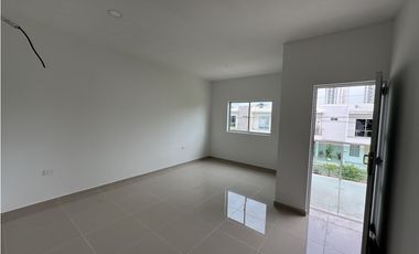 VENTA DE CASA DOS PISOS B/ ROSENDO GARCÉS ZONA ORIENTE  DE MONTERIA
