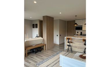 Venta de apartamento con vista verde en el retiro