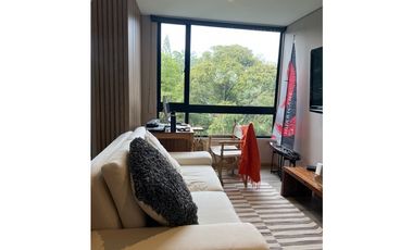 Venta de apartamento con vista verde en el retiro