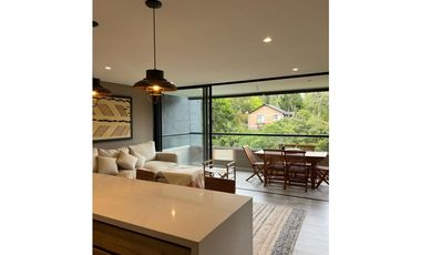 Venta de apartamento con vista verde en el retiro