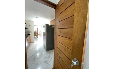 vendo apartamento carmen de viboral, 65 m2. YT