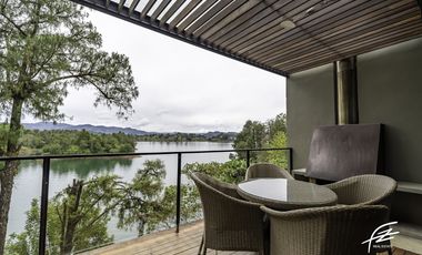 CABAÑA EN VENTA EN GUATAPÉ,ANTIOQUIA