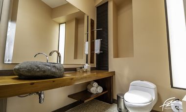 CABAÑA EN VENTA EN GUATAPÉ,ANTIOQUIA