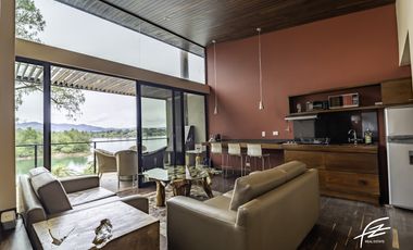 CABAÑA EN VENTA EN GUATAPÉ,ANTIOQUIA