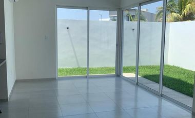 CASA EN VENTA EN FRACCIONAMIENTO LOMAS DE LA RIOJA, RIVIERA VERACRUZANA, ALVARADO, VERACRUZ