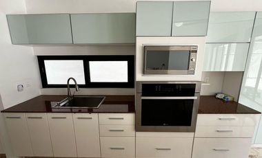 Villa de Lujo con Acabados de Mármol en Playa del Carmen, Residencial Bambu