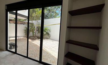 Villa de Lujo con Acabados de Mármol en Playa del Carmen, Residencial Bambu