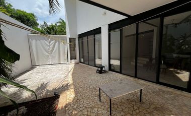 Villa de Lujo con Acabados de Mármol en Playa del Carmen, Residencial Bambu