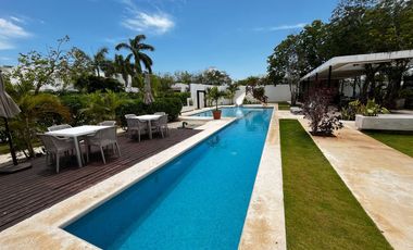 Villa de Lujo con Acabados de Mármol en Playa del Carmen, Residencial Bambu