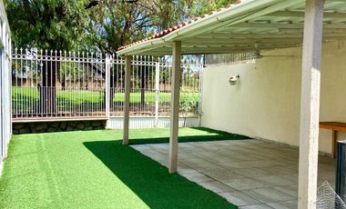 Casa en RENTA CLUB DE GOLF LOS NARANJOS