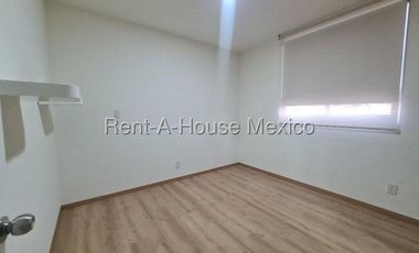 Departamento en  Renta en Huixquilucan, Palo Solo AM. 25-3096
