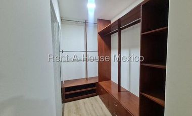 Departamento en  Renta en Huixquilucan, Palo Solo AM. 25-3096