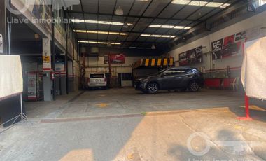 Bodega en Renta de 2 niveles en Constitución, Col.Palma Sola,Coatzacoalcos, Ver.
