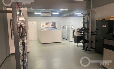 Bodega en Renta de 2 niveles en Constitución, Col.Palma Sola,Coatzacoalcos, Ver.