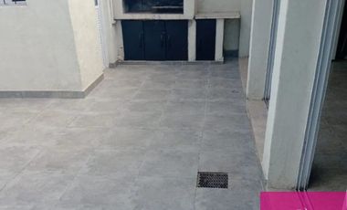 Casa en alquiler de 2 dormitorios en Villa de Mayo