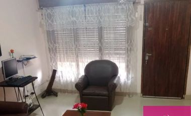 Casa en alquiler de 2 dormitorios en Villa de Mayo