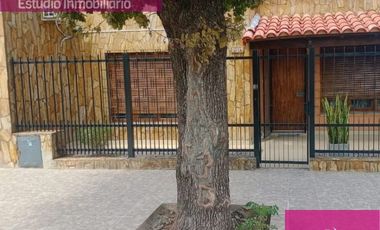 Casa en alquiler de 2 dormitorios en Villa de Mayo