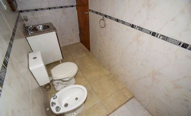 Departamento  duplex  a metros de Av. Gral Paz.