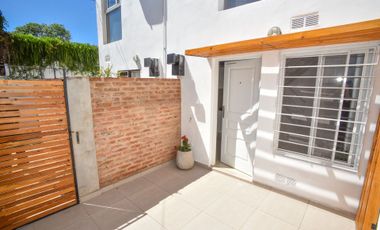 Departamento  duplex  a metros de Av. Gral Paz.