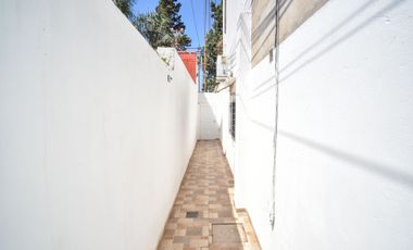 Departamento  duplex  a metros de Av. Gral Paz.