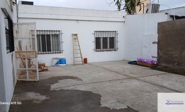 Casa en venta de 3 dormitorios c/ cochera en 9 de Julio