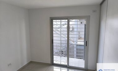 Departamento en alquiler de 2 dormitorios c/ cochera en Maipú