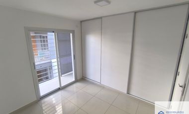 Departamento en alquiler de 2 dormitorios c/ cochera en Maipú