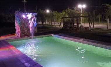 CASA QUINTA EN LOTEO PRIVADO. ALBARDÓN