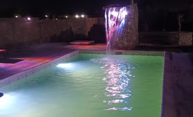 CASA QUINTA EN LOTEO PRIVADO. ALBARDÓN