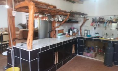 CASA QUINTA EN LOTEO PRIVADO. ALBARDÓN