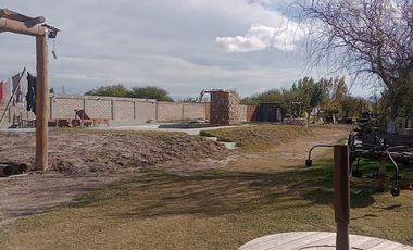 CASA QUINTA EN LOTEO PRIVADO. ALBARDÓN
