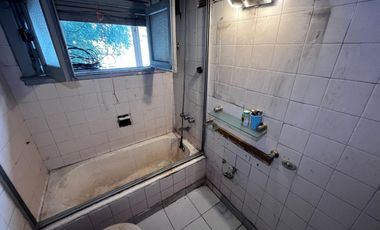Venta PH 3 amb c balcón a RECICLAR. Villa Crespo