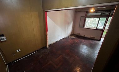 Venta PH 3 amb c balcón a RECICLAR. Villa Crespo